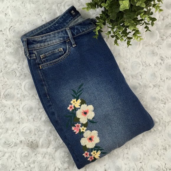 Hollister Denim - Hollister | Floral High Rise Super Skinny Crop